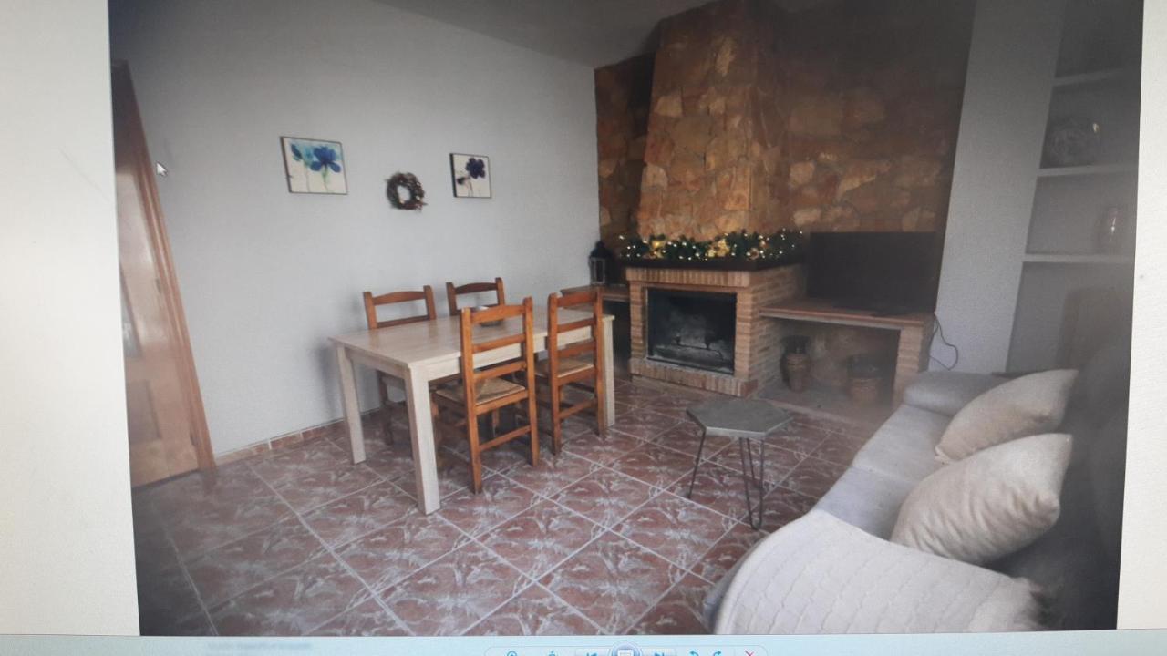 La Canada Alcala del Jucar Bagian luar foto